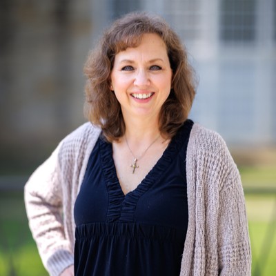 headshot of sherry garrahan